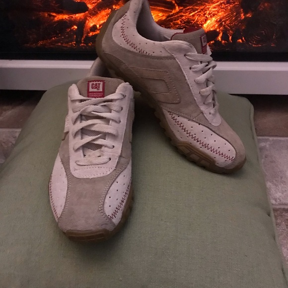 Caterpillar Shoes - Caterpillar suede and leather athletic shoe